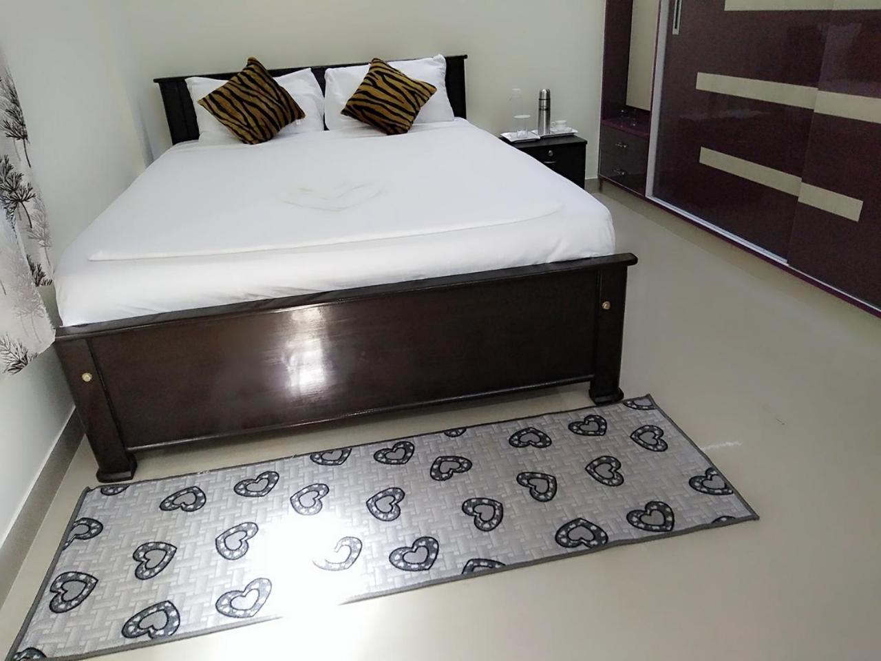 Deeya Suites Private Limited Bangalore Eksteriør billede